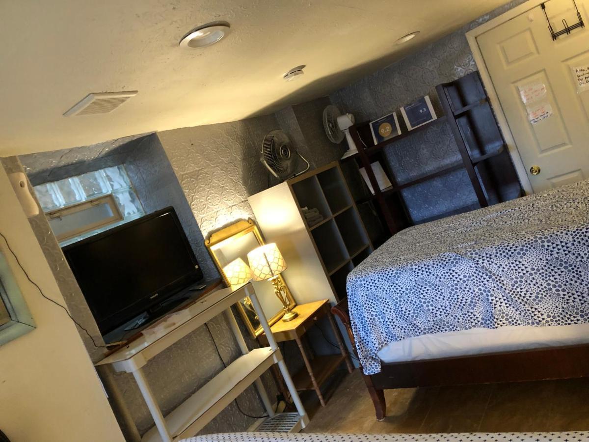Highland Park Pittsburgh Apartment Bagian luar foto